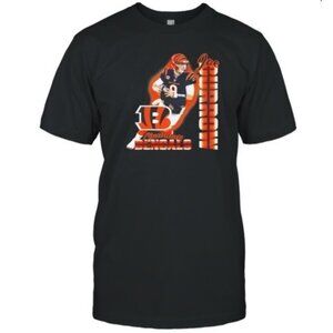 The Hottest Cincinnati Bengals Joe Burrow 90s Graphic Football Fan T-Shirt 187